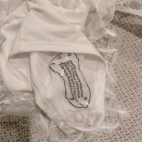 NWT Brand new feather style one piece swimsuit - Picture 3 of 3